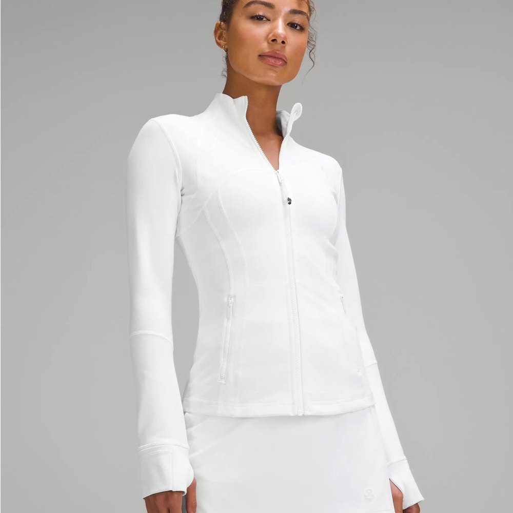 Lululemon Define Jacket Luon - white
Size 10
